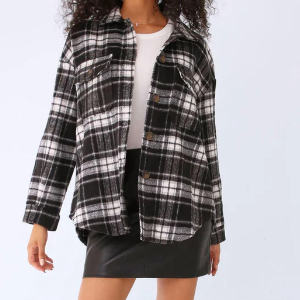 Black and white plaid small oversized jacket